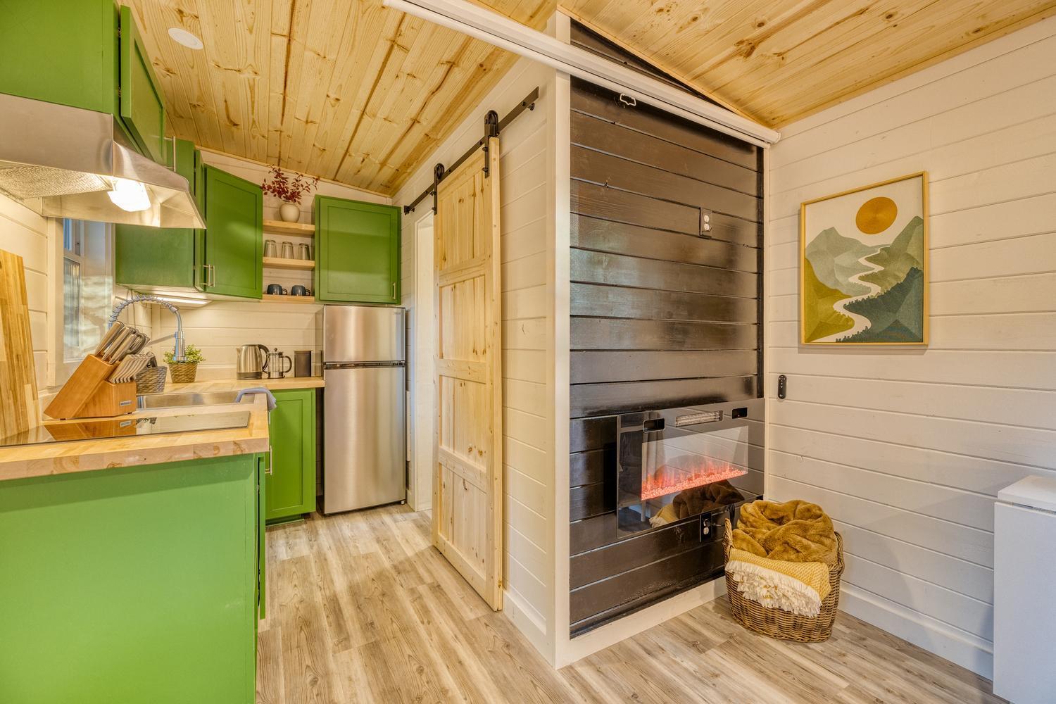 Couples Retreat: King Bed:Hot Tub:Firepit & More Blue Ridge Buitenkant foto